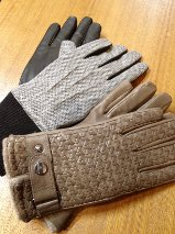 Gloves12,000yen